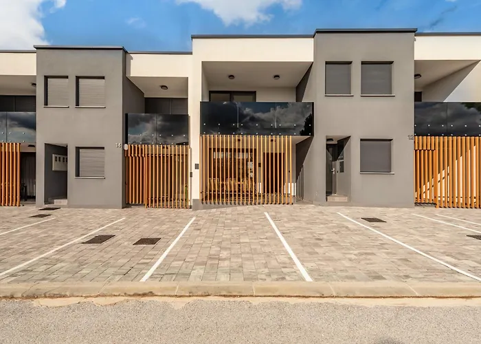 Seaside House - 25245 Vir